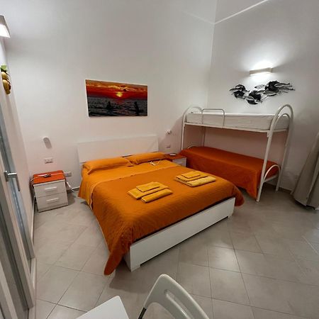 Apartmán La Terrazza Sul Mare Santa Maria al Bagno Exteriér fotografie