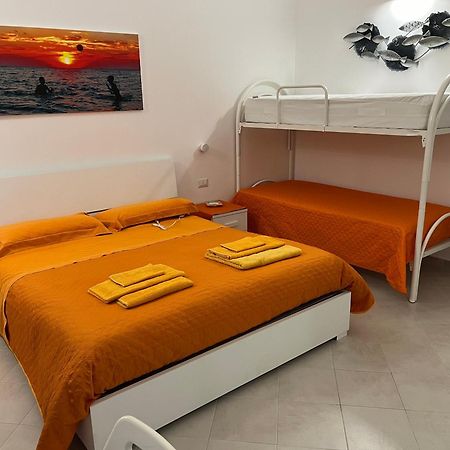 Apartmán La Terrazza Sul Mare Santa Maria al Bagno Exteriér fotografie